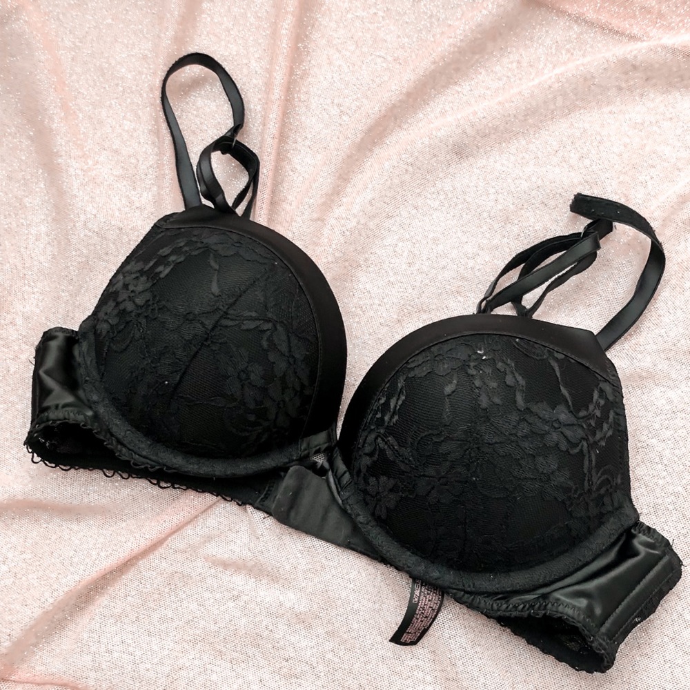 Victoria’s Secret push up bra